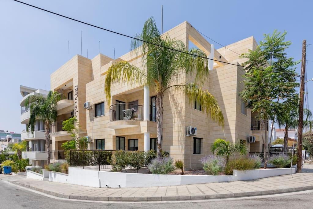 Epicurian Residence Nikosia Exterior foto